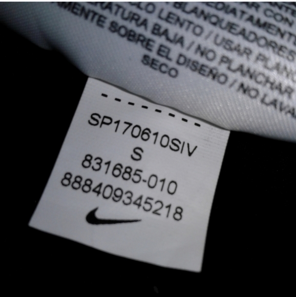 Nike women's S international jacket parka 831685-010 black gray hideaway hoodie - Picture 11 of 12